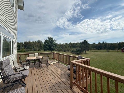 Homes For Sale - 38582 Clover Circle<br/> Hinckley, MN 55037