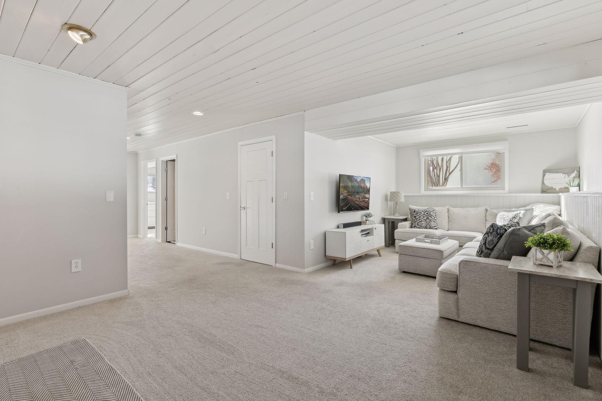 1408 Valley View Road, Chaska, Minnesota image 21