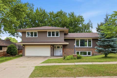 Homes For Sale - 48 Winthrop Street<br/> Ramsey County, Saint Paul, MN 55119