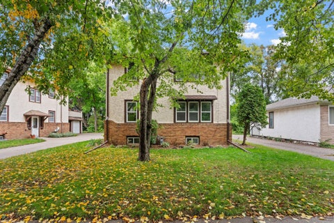 Multifamily For Sale - 261 Robie Street<br/> Ramsey County, Saint Paul, MN 55107