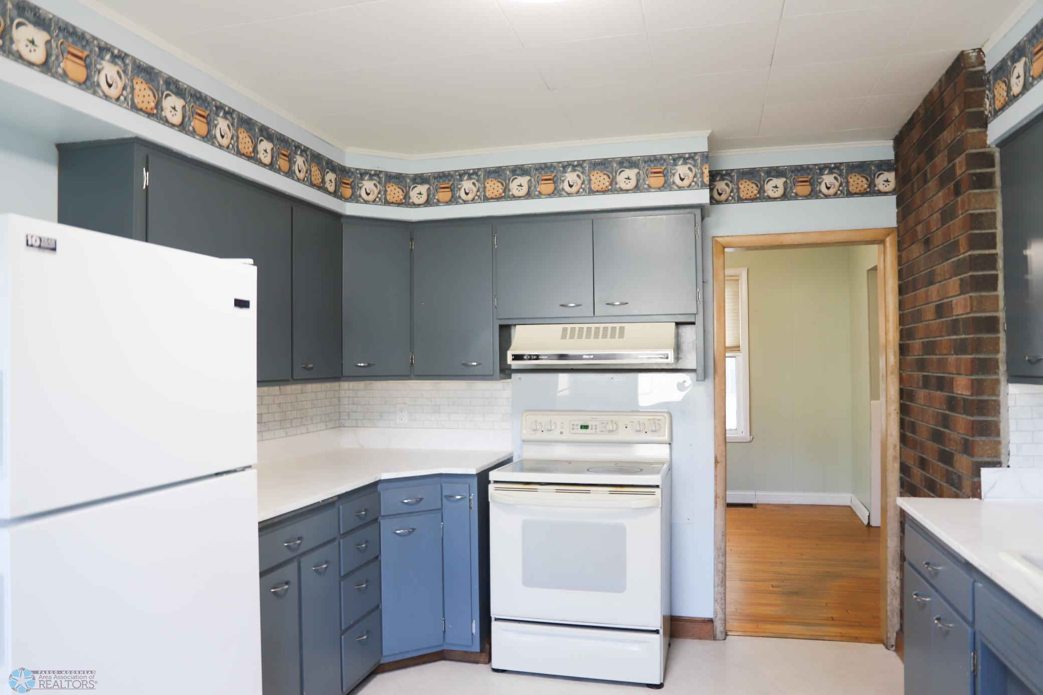 Glyndon, Minnesota 56547, United States, 3 Bedrooms Bedrooms, ,2 BathroomsBathrooms,Residential,Pending,54926