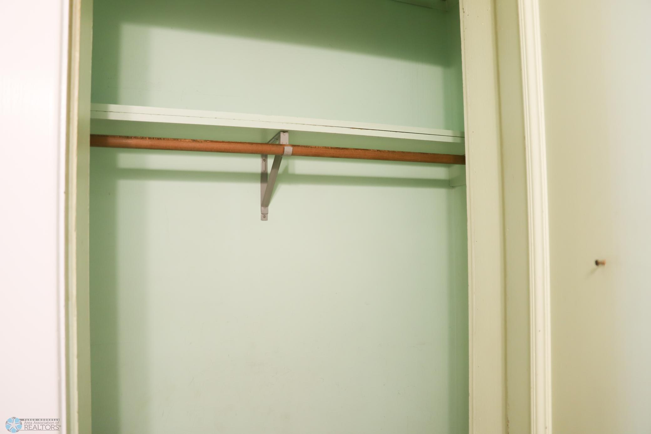 Glyndon, Minnesota 56547, United States, 3 Bedrooms Bedrooms, ,2 BathroomsBathrooms,Residential,Pending,54926