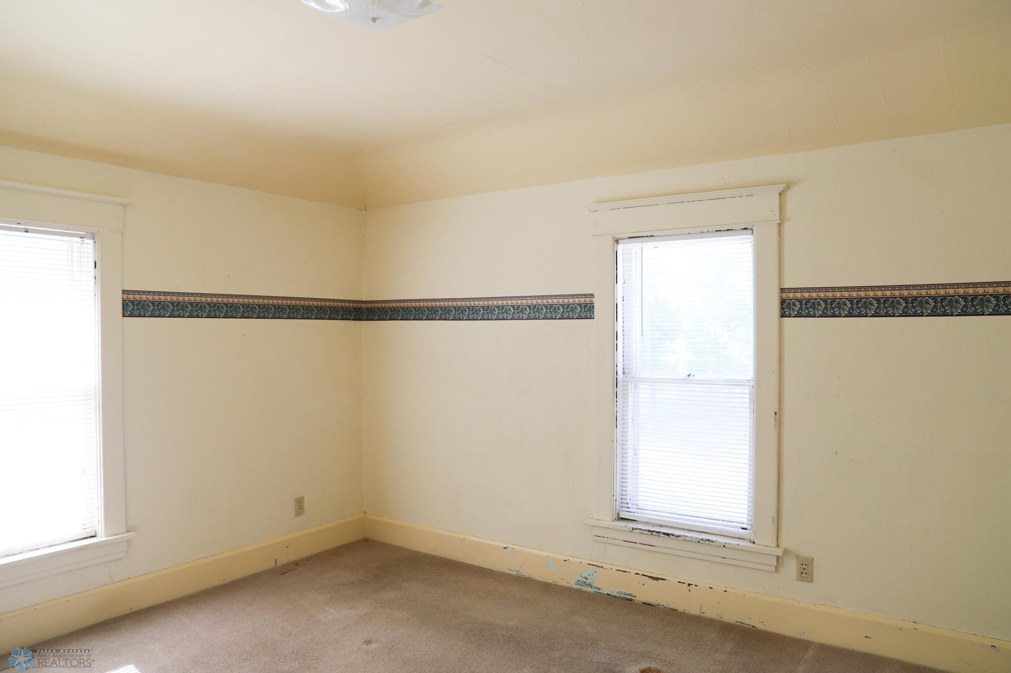 Glyndon, Minnesota 56547, United States, 3 Bedrooms Bedrooms, ,2 BathroomsBathrooms,Residential,Pending,54926