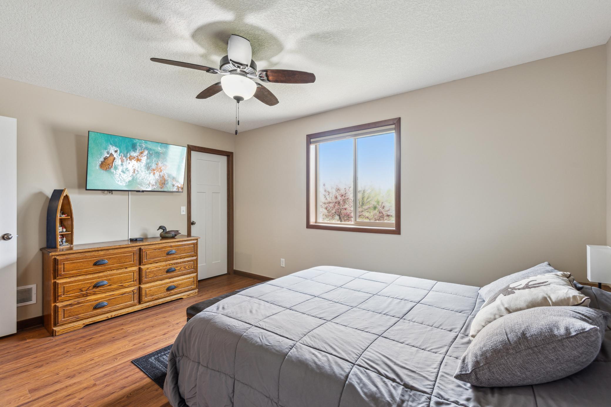 1308 Deer Haven Court, Isanti, Minnesota image 10