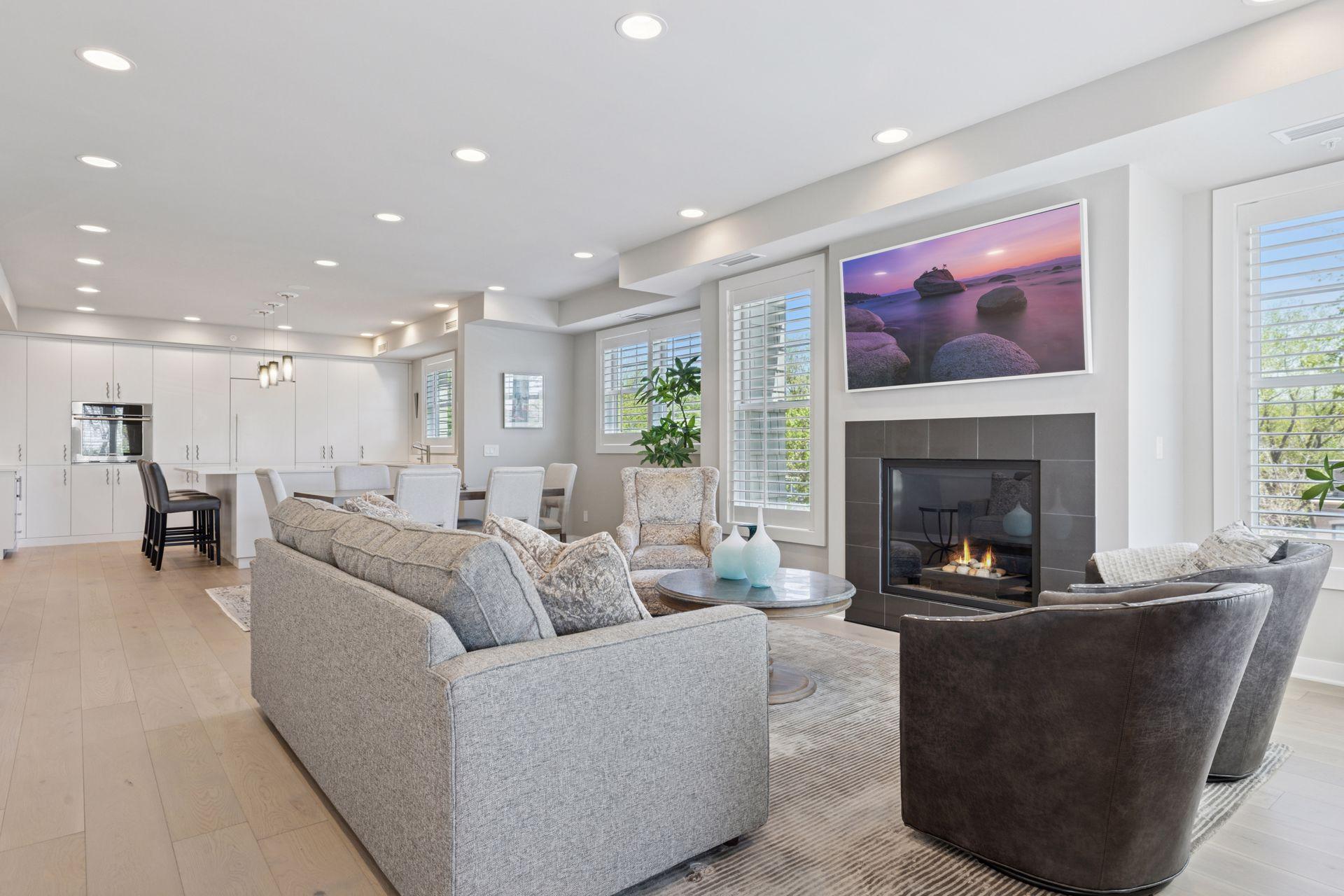 415 Indian Mound Street #302, Wayzata, Minnesota image 8