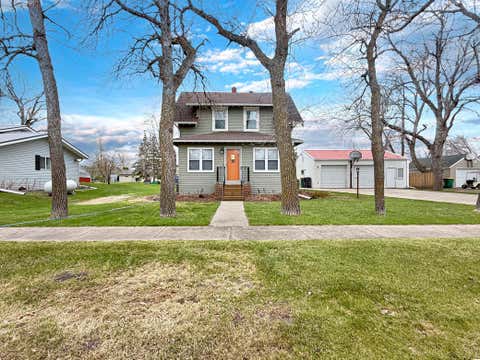 Homes For Sale - 701 E Caledonia Avenue<br/> Traill County, Hillsboro, ND 58045