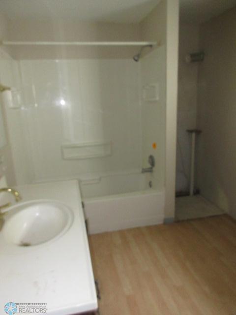 Alice, North Dakota 58031, United States, 2 Bedrooms Bedrooms, ,1 BathroomBathrooms,Residential,Pending,46179