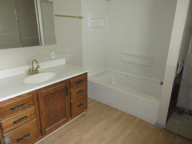 Alice, North Dakota 58031, United States, 2 Bedrooms Bedrooms, ,1 BathroomBathrooms,Residential,Pending,46179