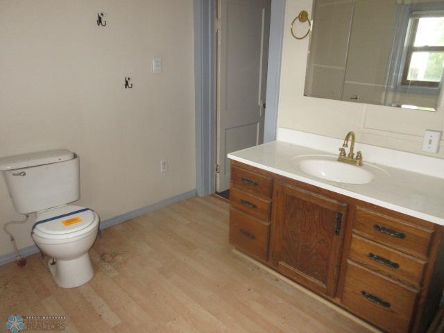 Alice, North Dakota 58031, United States, 2 Bedrooms Bedrooms, ,1 BathroomBathrooms,Residential,Pending,46179
