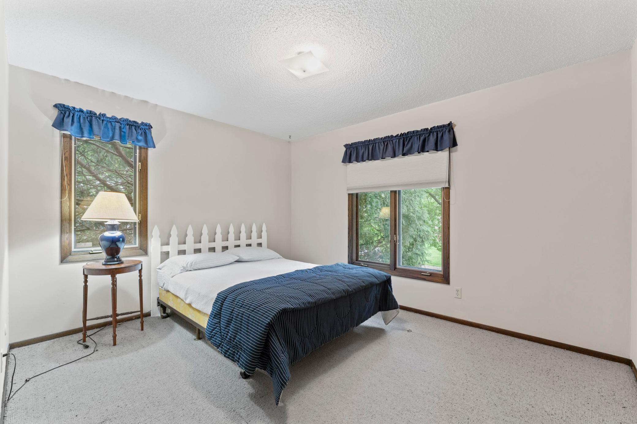 14112 Frontier Lane, Burnsville, Minnesota image 10