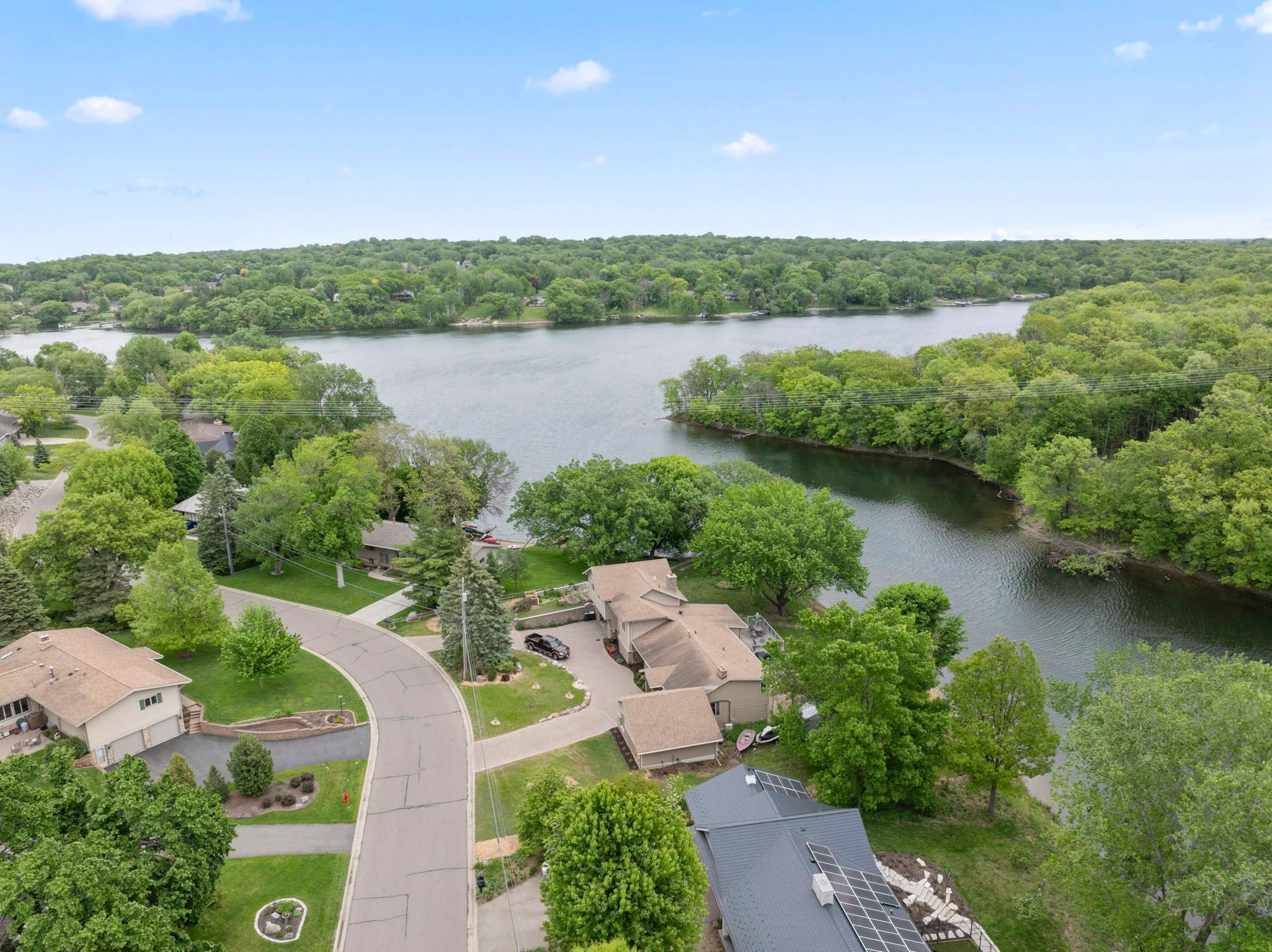 14112 Frontier Lane, Burnsville, Minnesota image 17