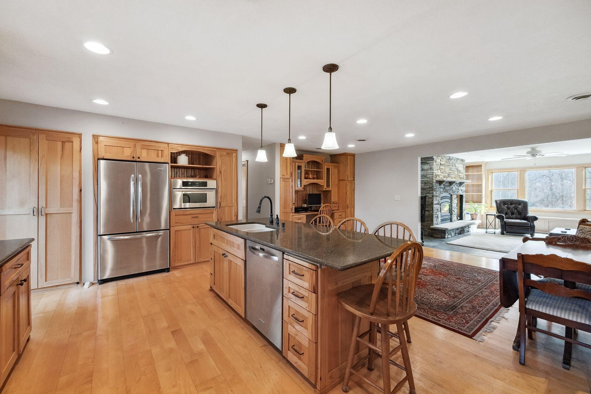 33133 Northland Trail, Lindstrom, Minnesota image 30