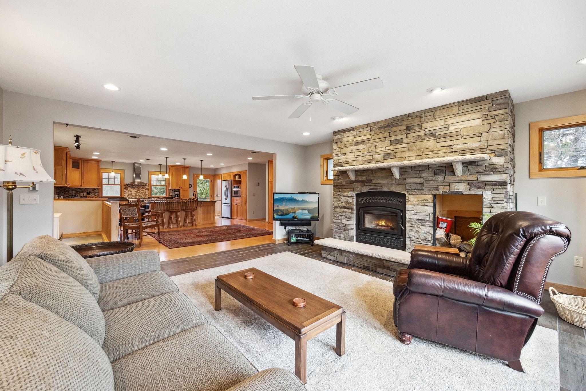 33133 Northland Trail, Lindstrom, Minnesota image 26