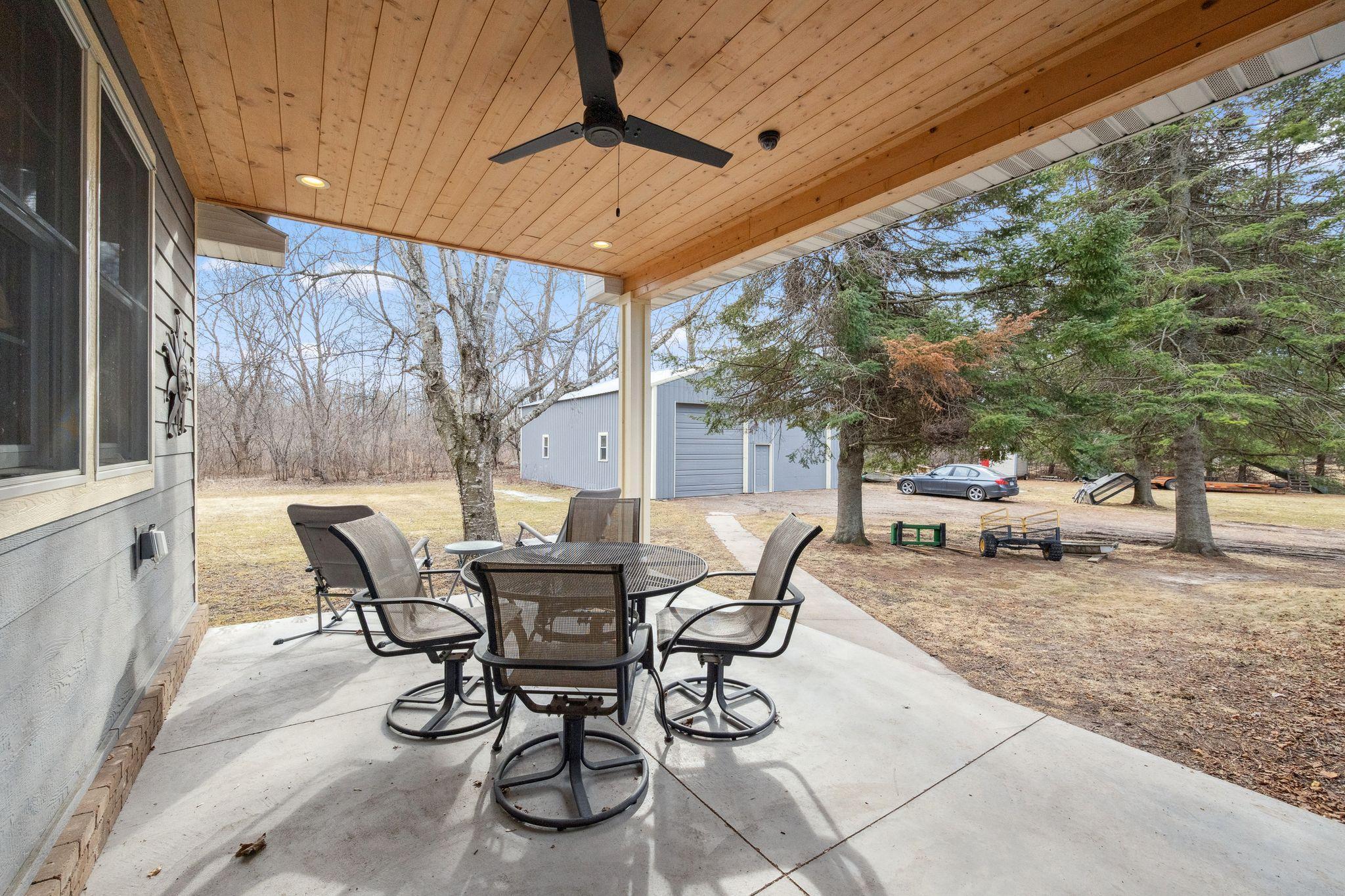 33133 Northland Trail, Lindstrom, Minnesota image 22
