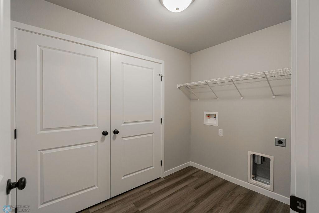 1275 Marlys Drive, West Fargo, North Dakota image 42