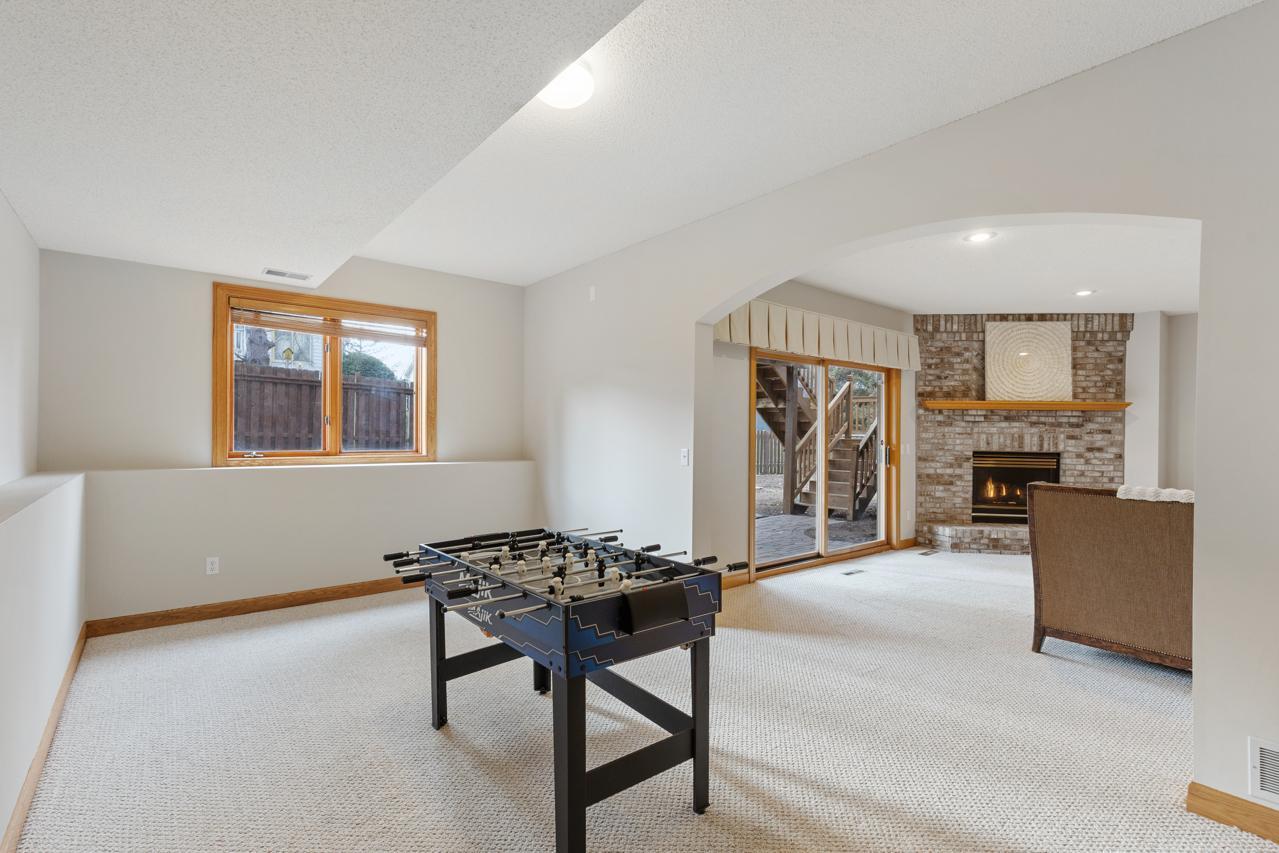 10035 Gristmill Ridge, Eden Prairie, Minnesota image 40