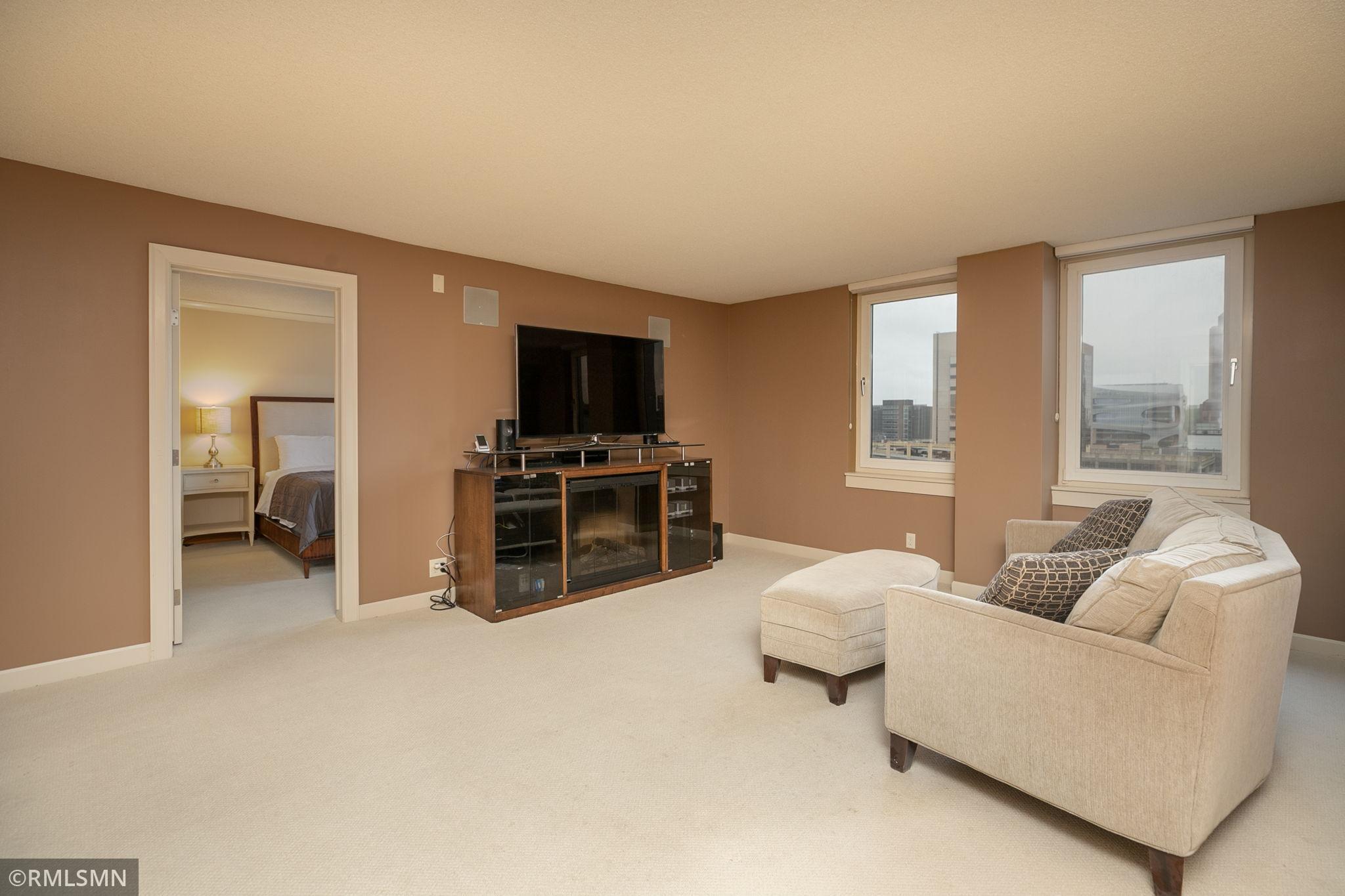220 Broadway Avenue #1211, Rochester, Minnesota image 3