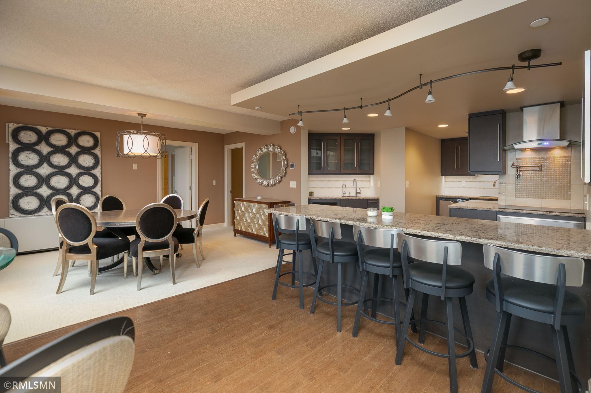 220 Broadway Avenue #1211, Rochester, Minnesota image 7