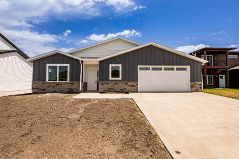 Homes For Sale - 407 16th Street<br/> Clay County, Dilworth, MN 56529