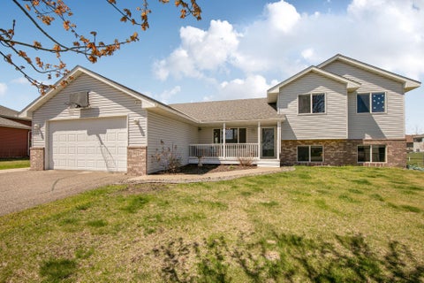 Homes For Sale - 945 Kelsey Avenue<br/> Clearwater, MN 55320