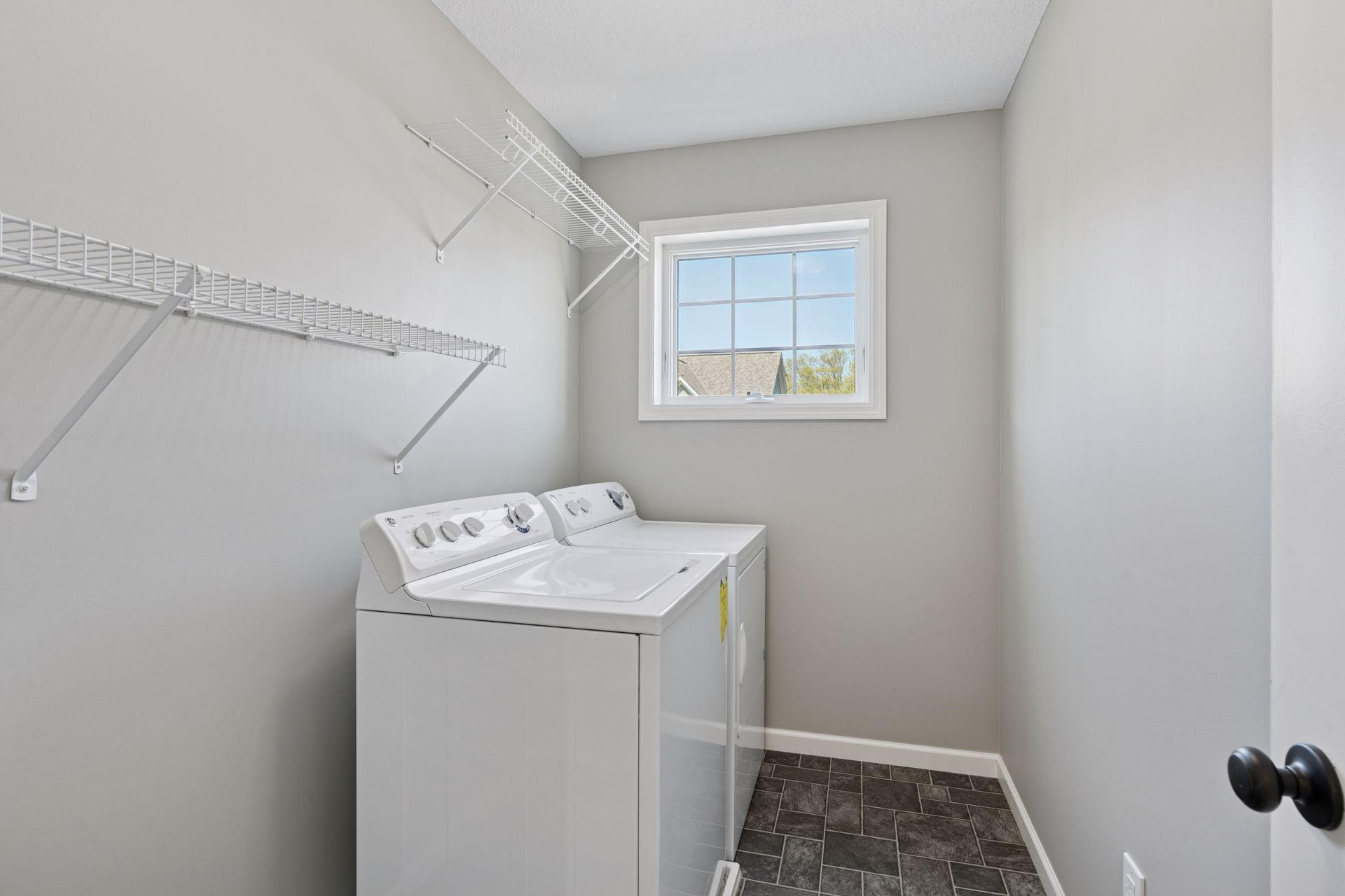 7688 Addisen Court, Inver Grove Heights, Minnesota image 31