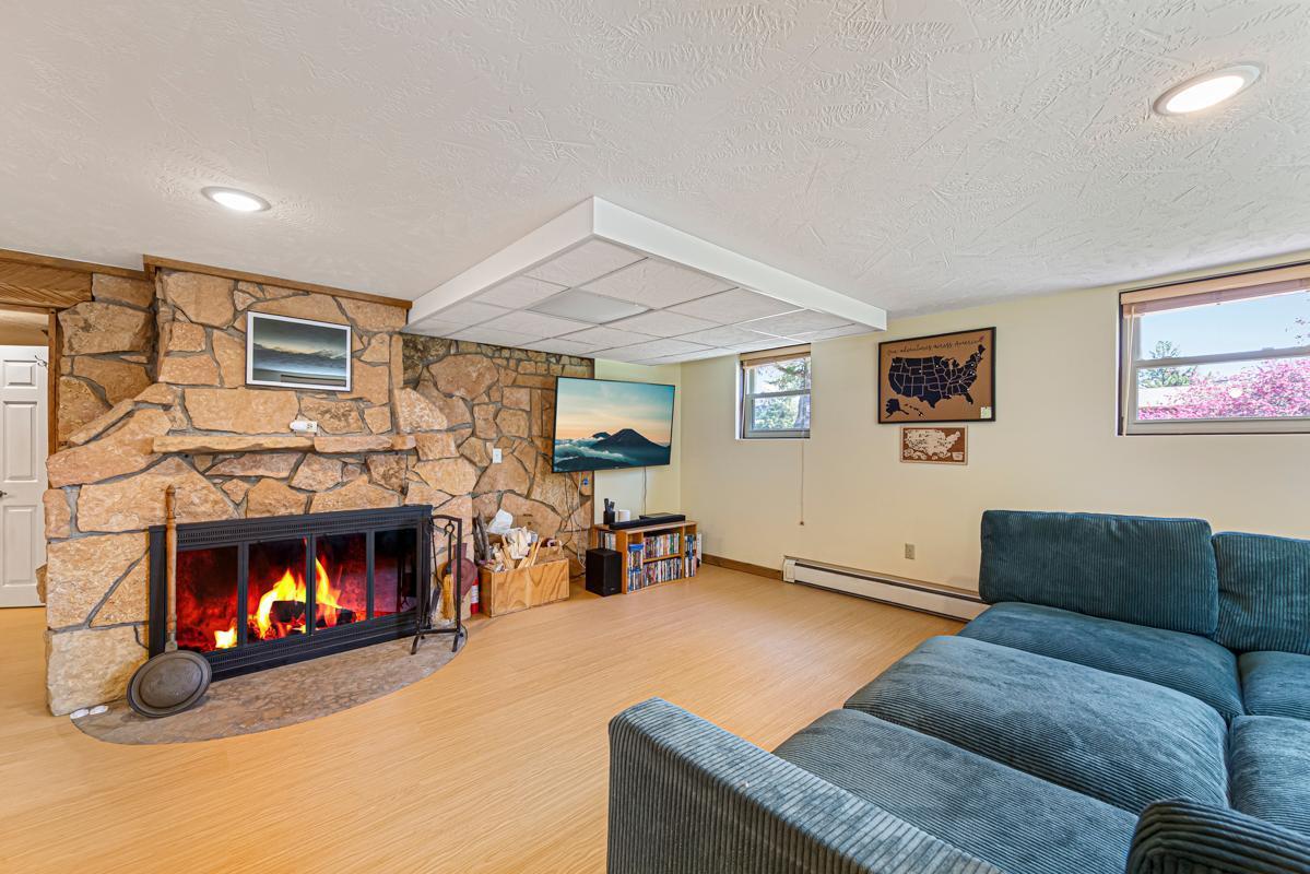742 Sioux Lane, Saint Peter, Minnesota image 23
