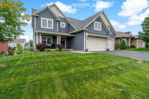 Homes For Sale - 18838 Iden Avenue<br/> Dakota County, Lakeville, MN 55044