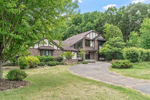 Homes For Sale - 1952 Safari Trail<br/> Saint Paul, MN 55122