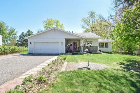 Homes For Sale - 14393 Kerry Street<br/> Andover, MN 55304
