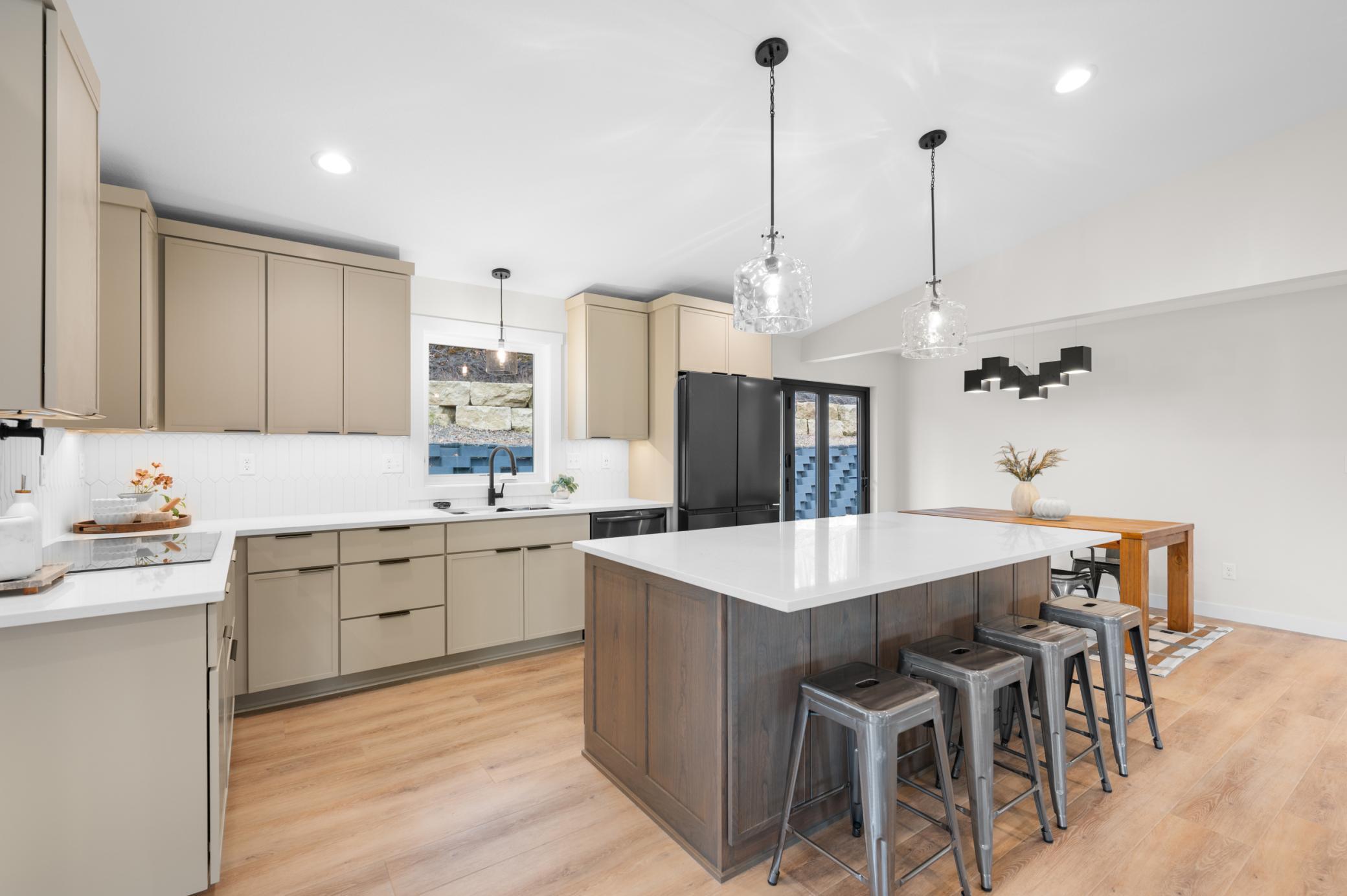1810 Mayowood Road, Rochester, Minnesota image 9