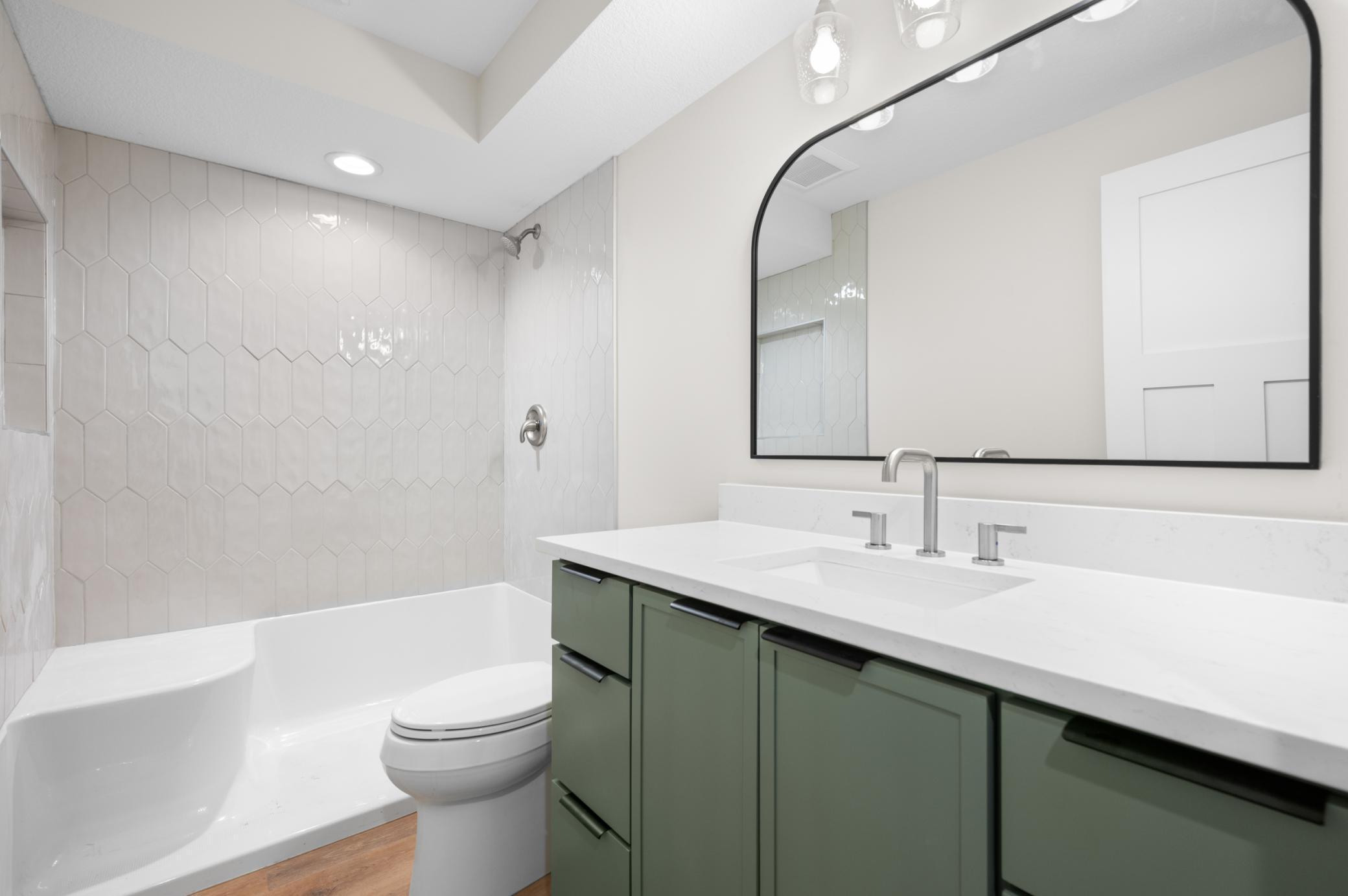 1810 Mayowood Road, Rochester, Minnesota image 36