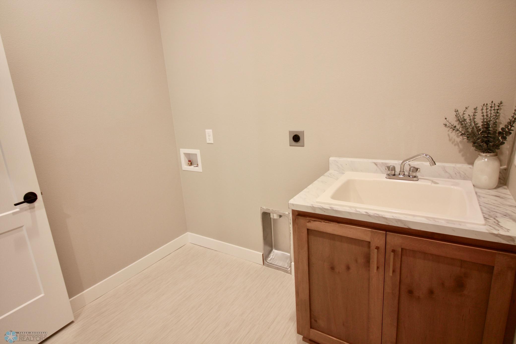 205 16th Street, Breckenridge, Minnesota image 44