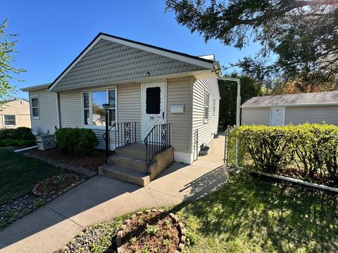 Homes For Sale - 782 Howard Street<br/> Ramsey County, Saint Paul, MN 55119