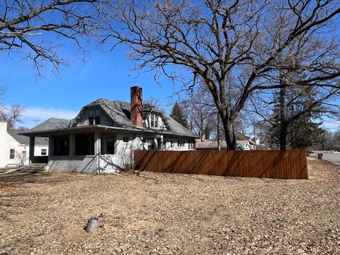 Homes For Sale - 505 2nd Avenue<br/> Milaca, MN 56353