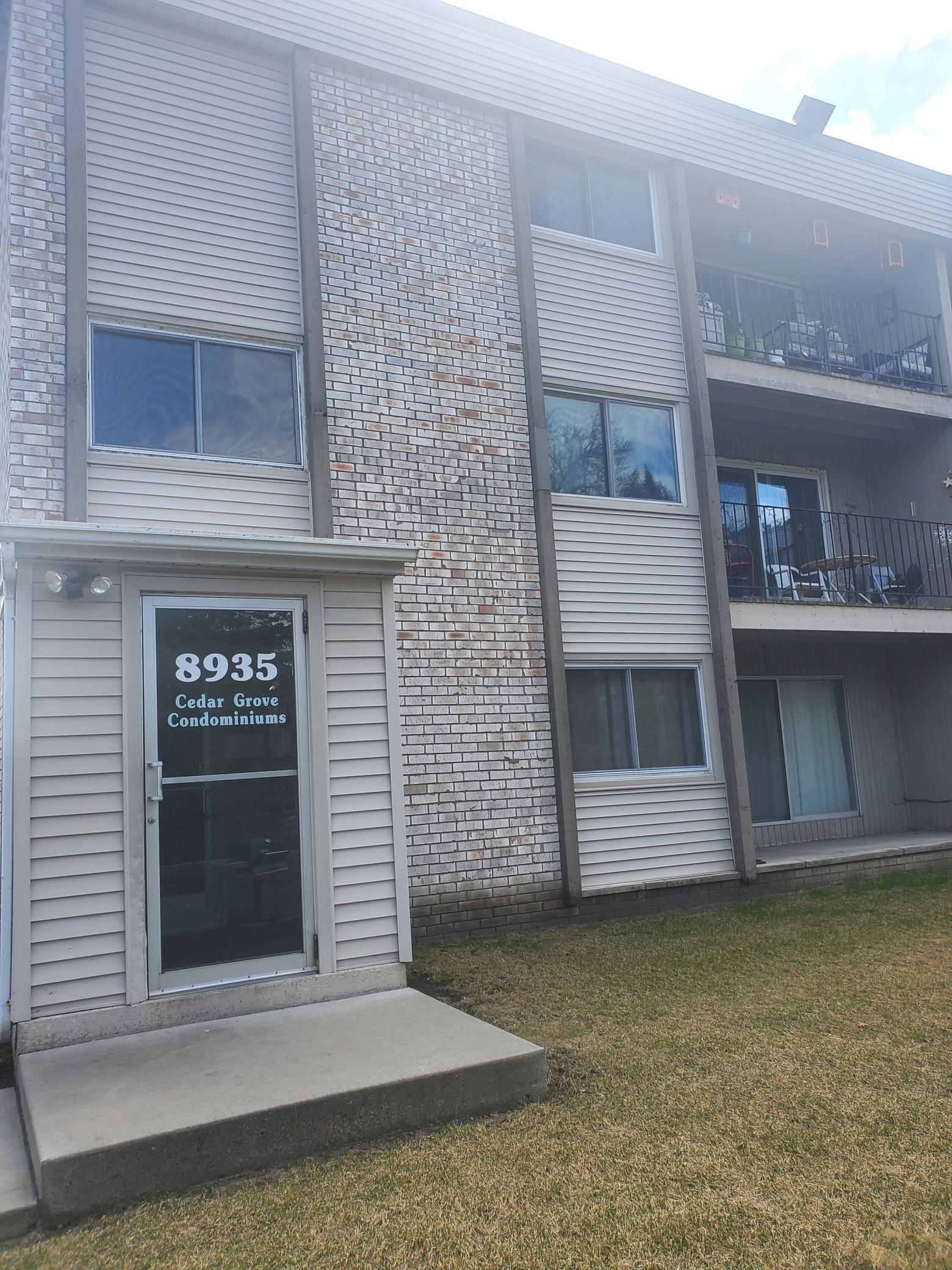 8935 Old Cedar Avenue #113, Bloomington, Minnesota image 4