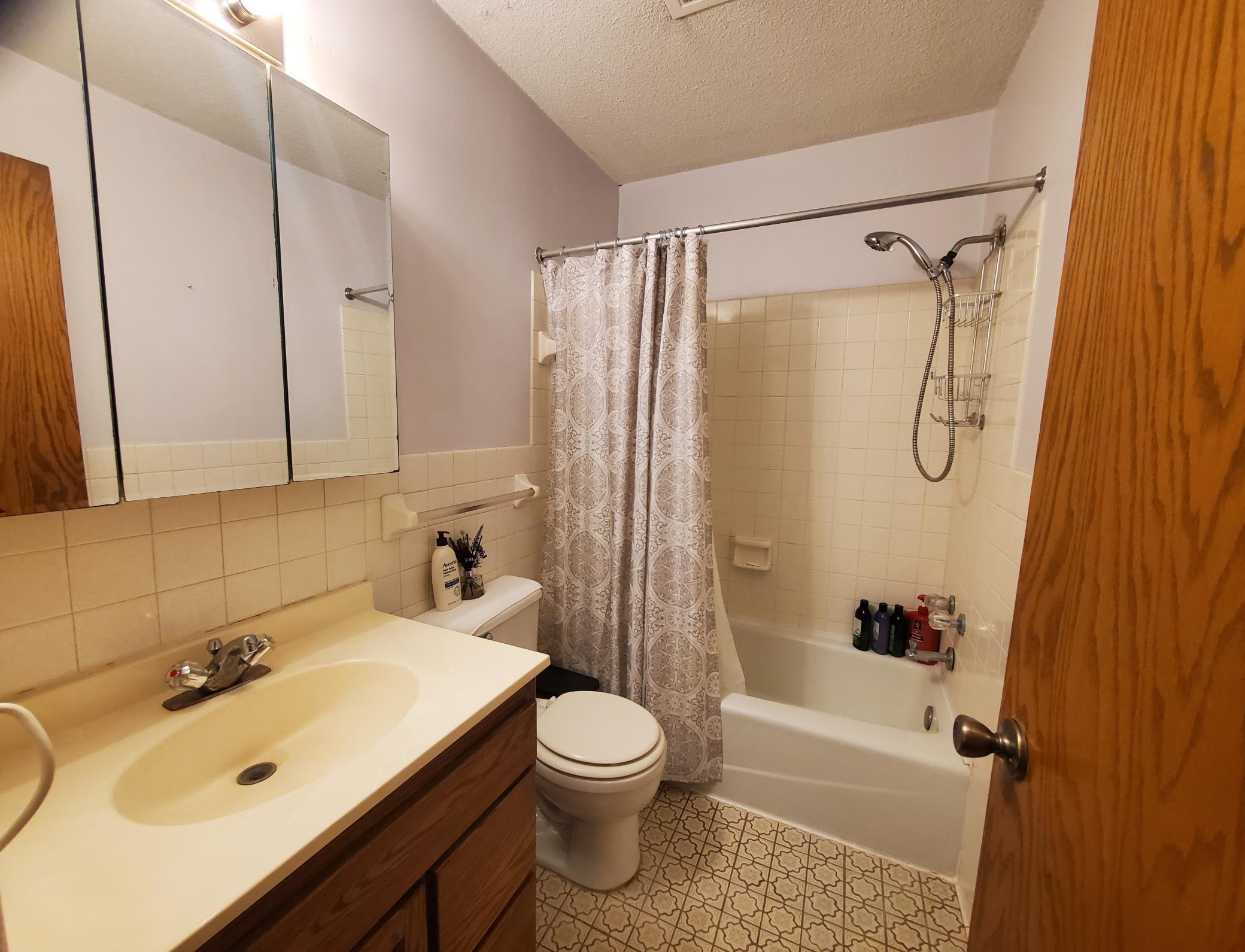 8935 Old Cedar Avenue #113, Bloomington, Minnesota image 13