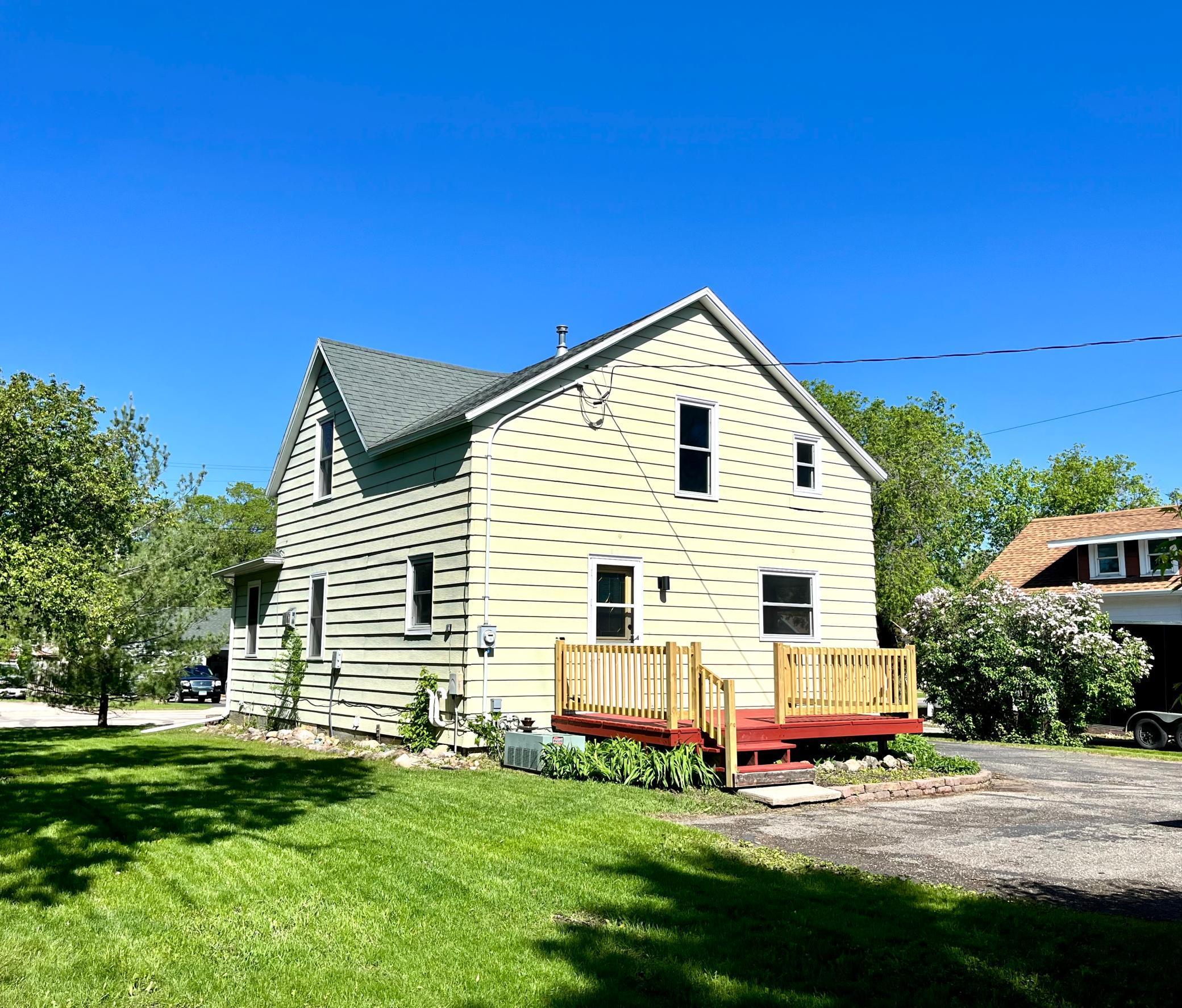 213 Lake Avenue, Detroit Lakes, Minnesota image 2