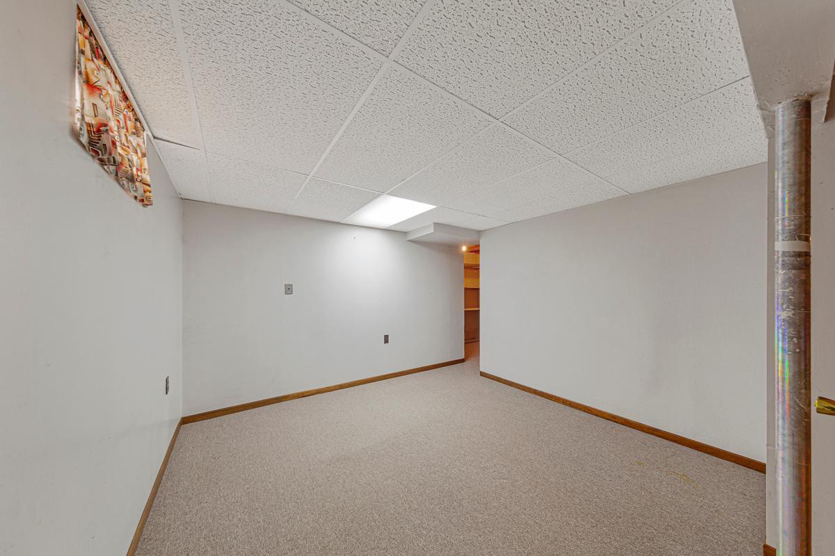 2030 Hemlock Avenue, Owatonna, Minnesota image 28