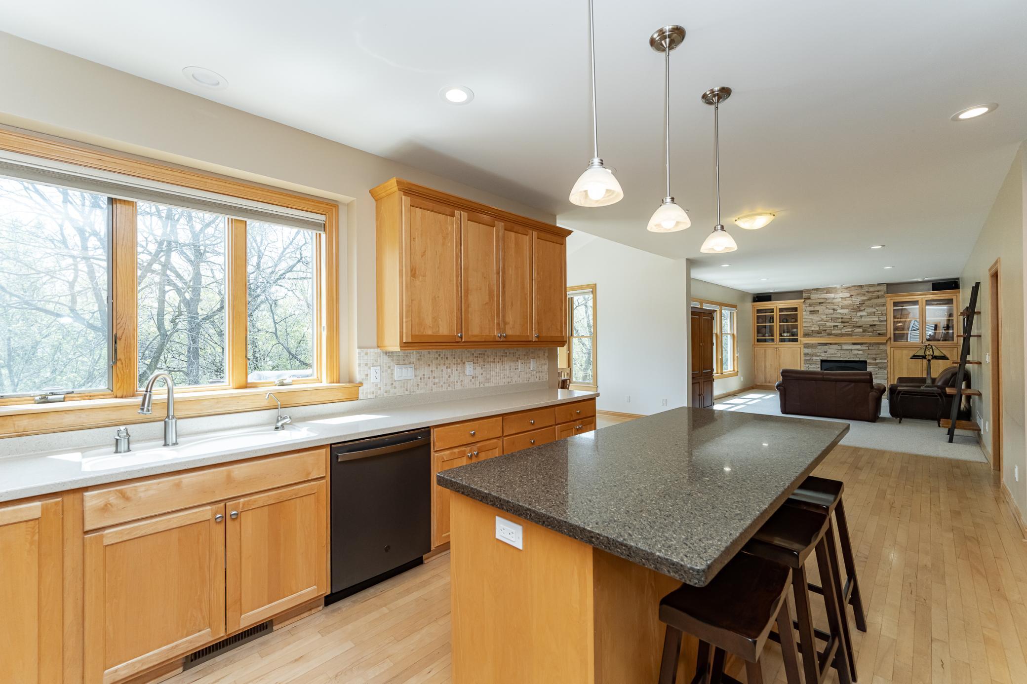 2150 Glenview Lane, Rochester, Minnesota image 5