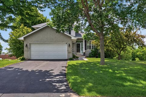 Homes For Sale - 9330 214th Street<br/> Lakeville, MN 55044