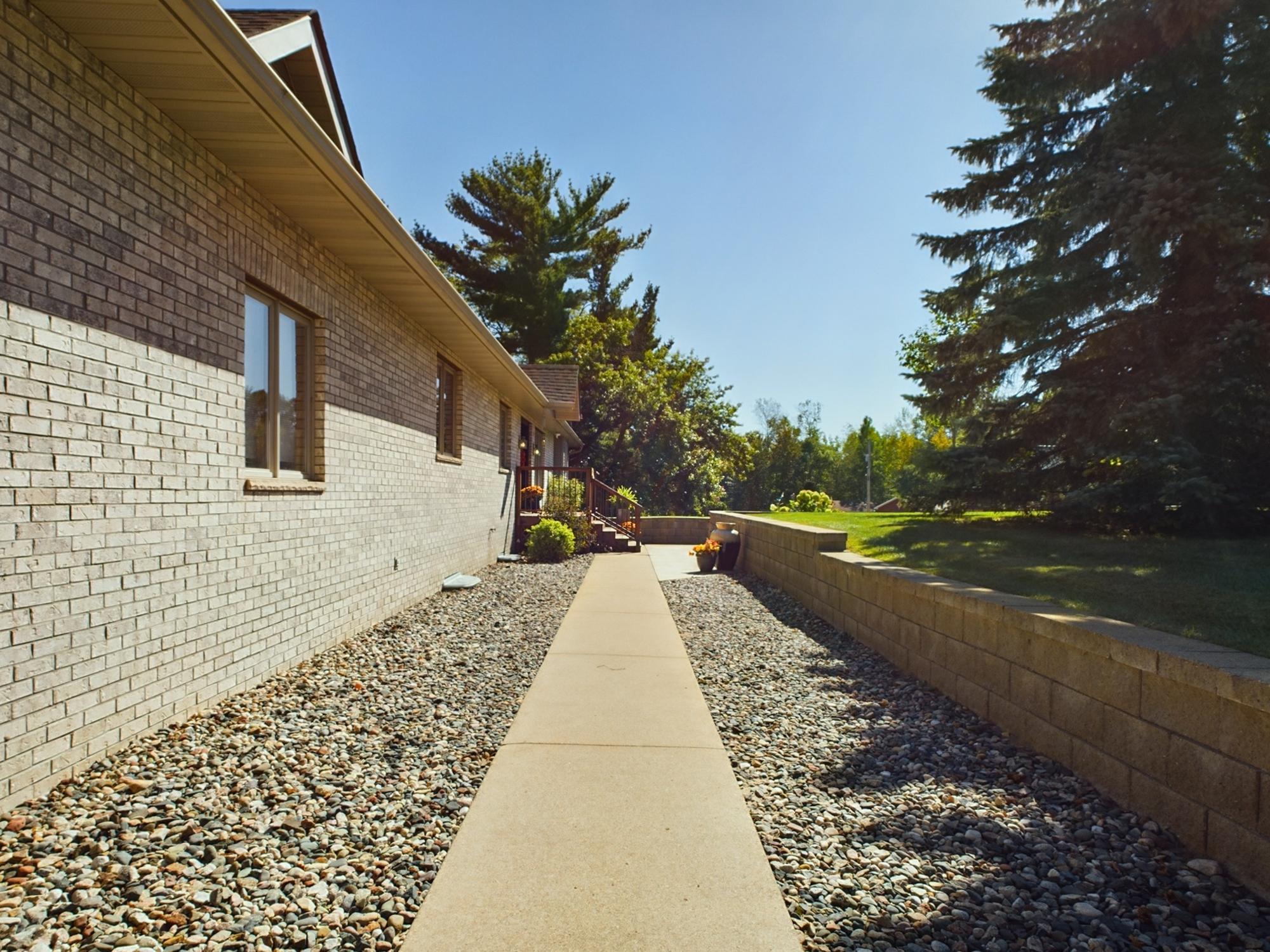 1116 W Big Portage Lake Drive, Backus, Minnesota image 9