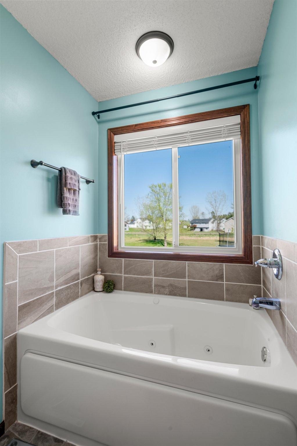 775 Taft Loop, Cambridge, Minnesota image 16