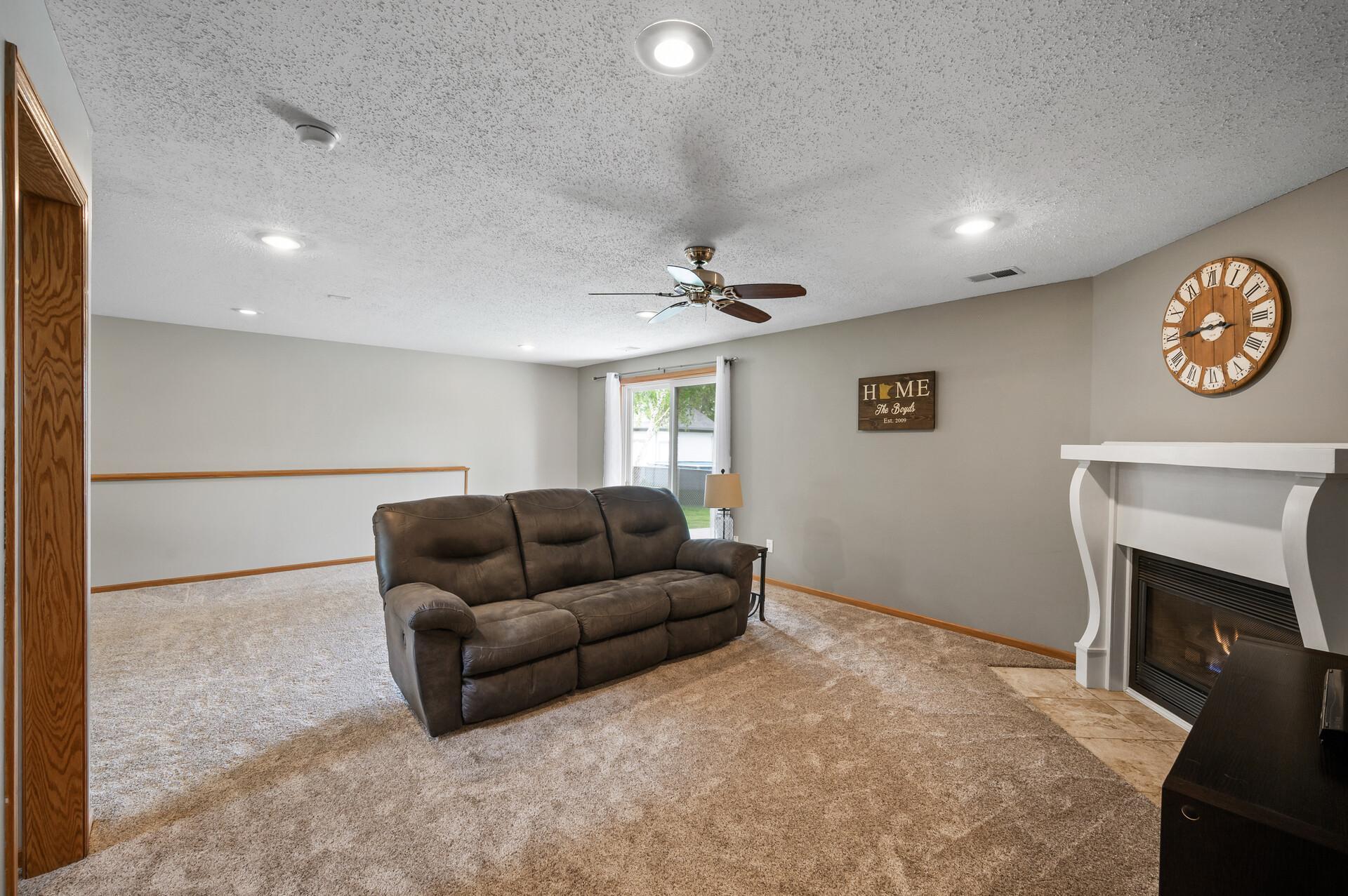 14380 Geneva Avenue, Hugo, Minnesota image 31