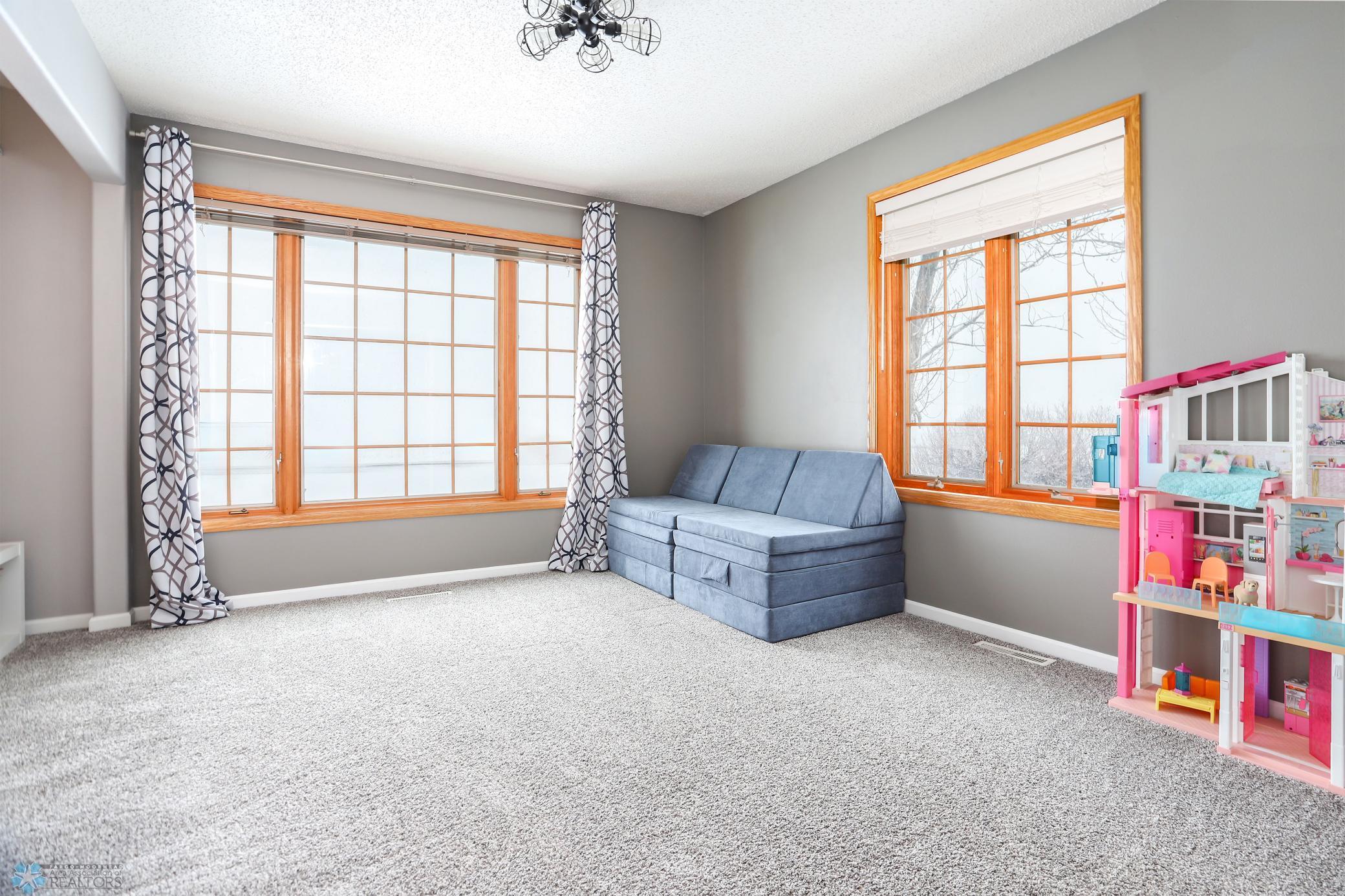 1311 Cossette Drive, Fargo, North Dakota image 18