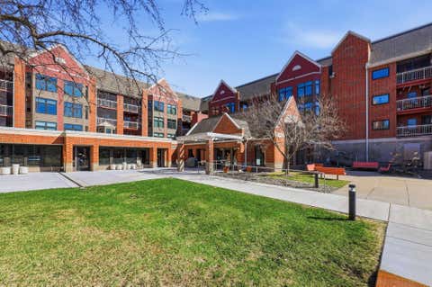 Condo For Sale - 500 County Road  B<br/> Roseville, MN 55113