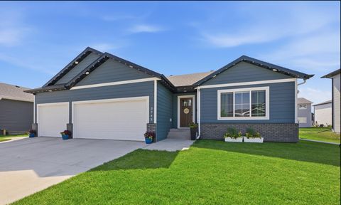 Homes For Sale - 3745 Merrifield Drive<br/> Cass County, Fargo, ND 58104