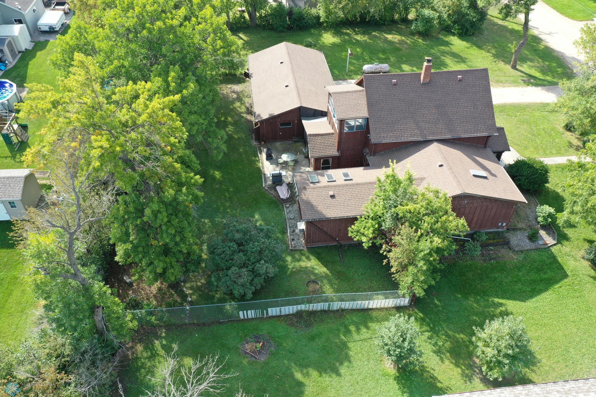 Gardner, North Dakota 58036, United States, 4 Bedrooms Bedrooms, ,2 BathroomsBathrooms,Residential,Pending,43623