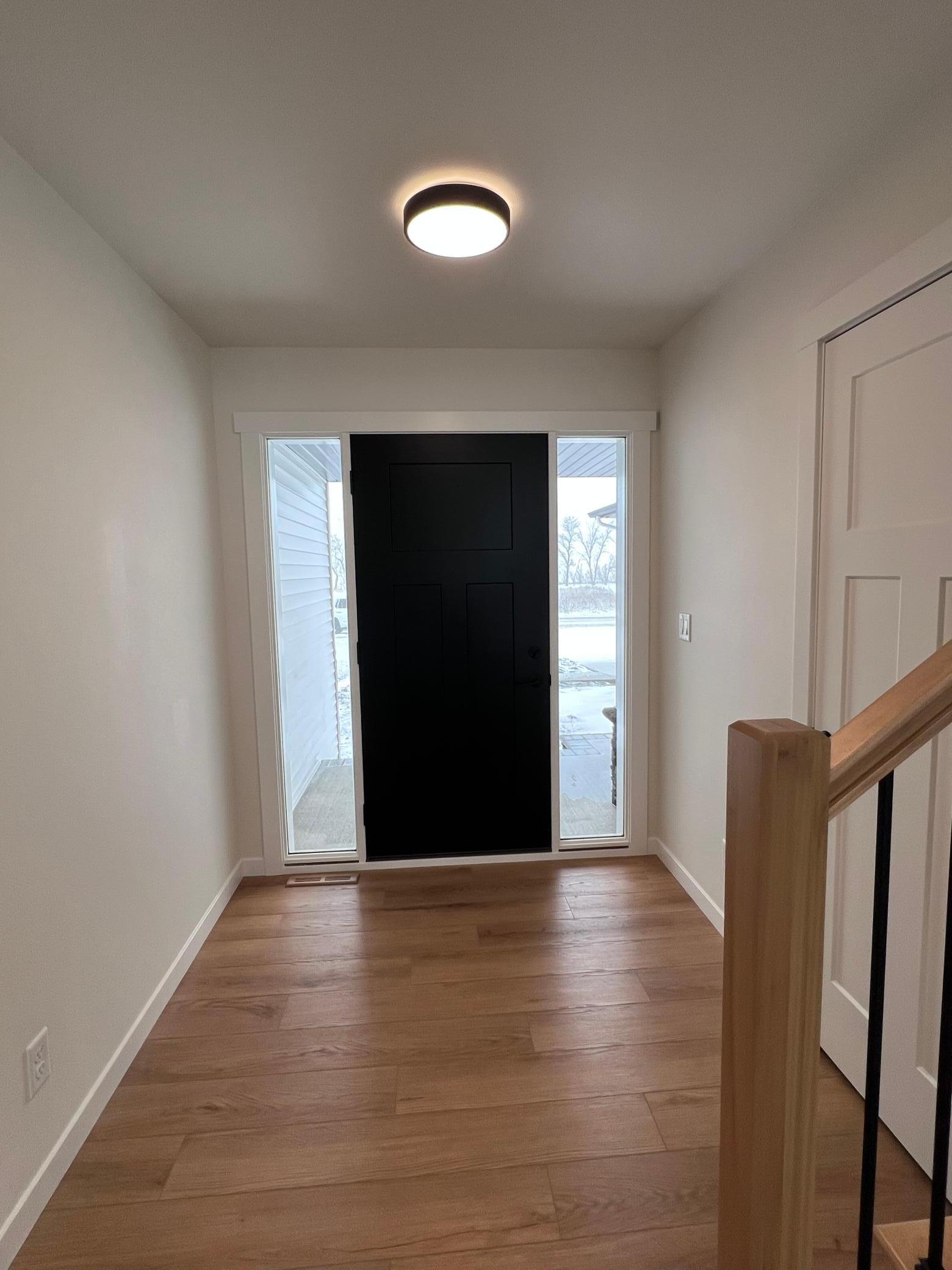 Reiles Acres, North Dakota 58102, United States, 4 Bedrooms Bedrooms, ,2 BathroomsBathrooms,Residential,Pending,250443