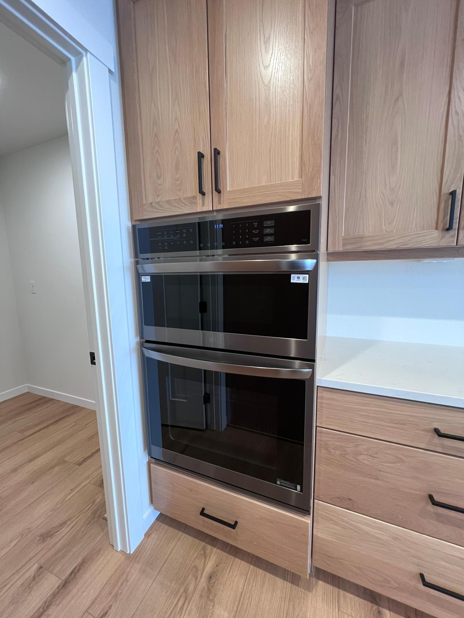 Reiles Acres, North Dakota 58102, United States, 4 Bedrooms Bedrooms, ,2 BathroomsBathrooms,Residential,Pending,250443