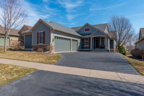 Townhouse For Sale - 1387 Palisade Path<br/> Saint Paul, MN 55129